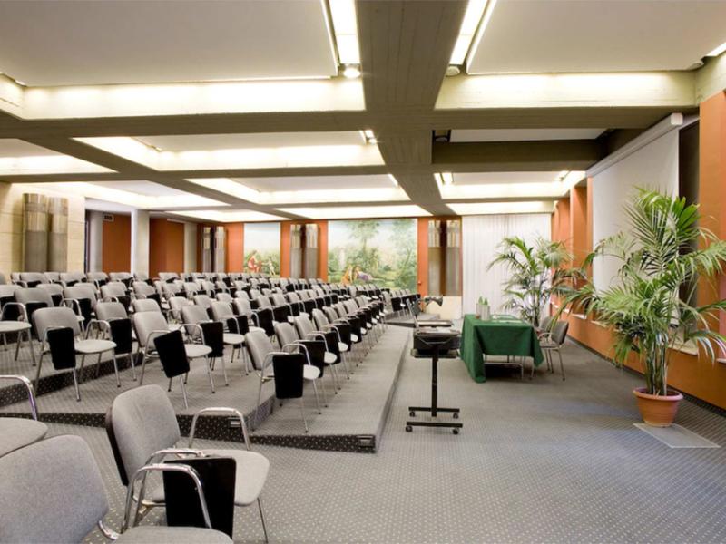 Petra Hotel and Residence