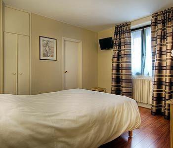 Hotel Prince Monceau Paris