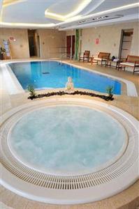 Residhome Appart Hotel Paris-Massy 