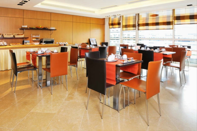 Residhome Appart Hotel Paris-Massy 
