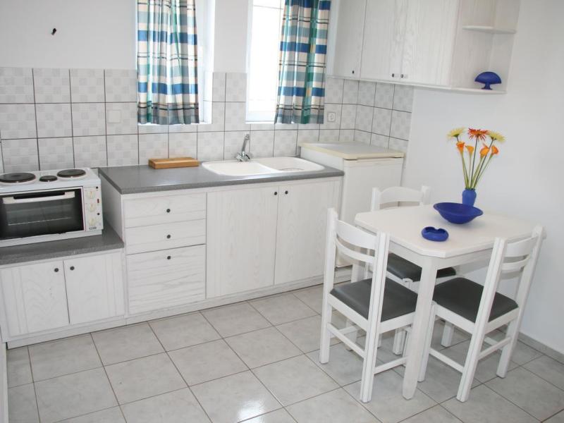 Litsa Mare Apartments