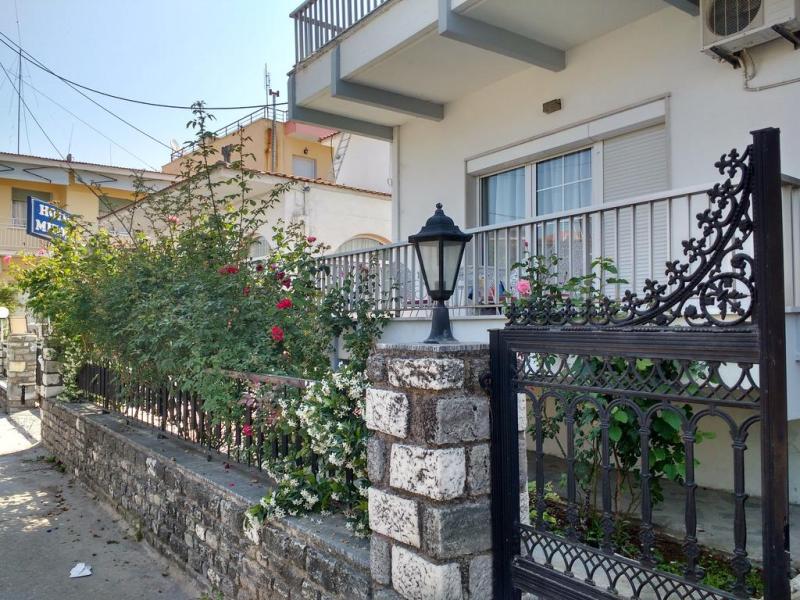 Mironi Hotel