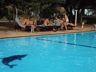 Hotel Lagoon Paradise Negombo