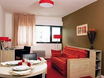Park & Suites Elegance Villejuif