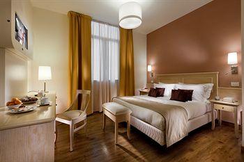 Regina Elena 57 & Oro Bianco