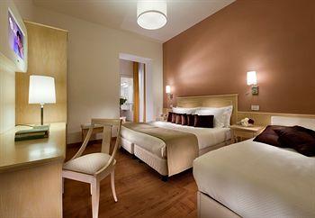 Regina Elena 57 & Oro Bianco