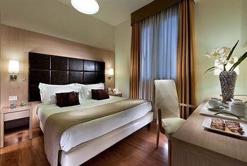 Regina Elena 57 & Oro Bianco