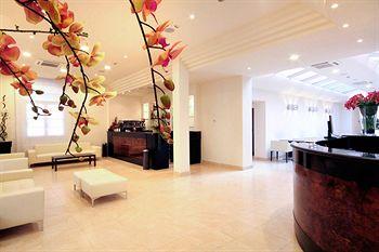 Regina Elena 57 & Oro Bianco