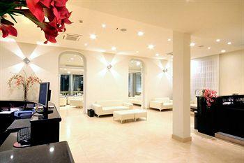 Regina Elena 57 & Oro Bianco