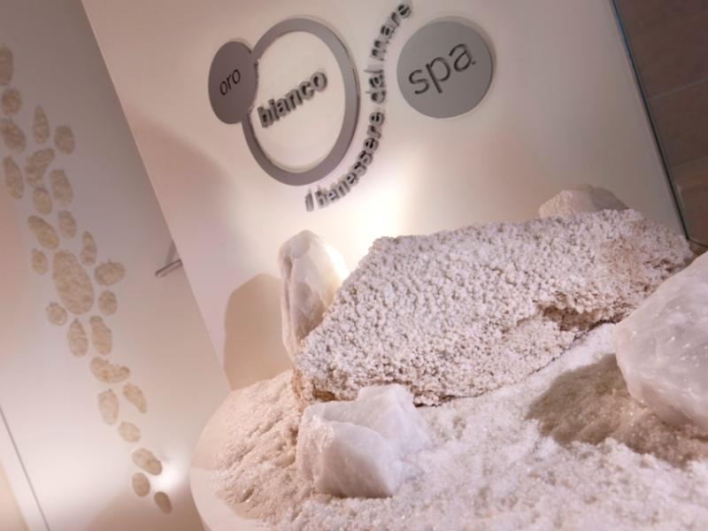 Regina Elena 57 & Oro Bianco