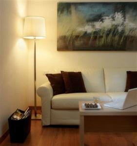 Regina Elena 57 & Oro Bianco