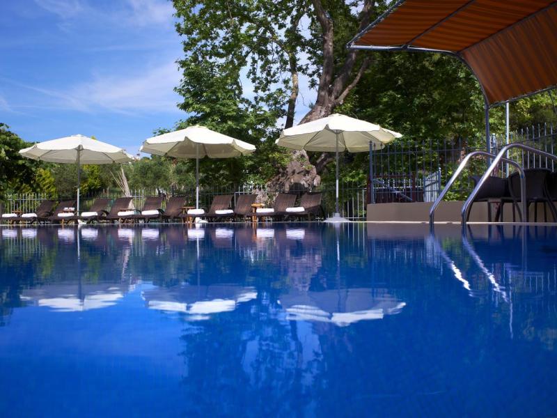 4-You Hotel Apartments