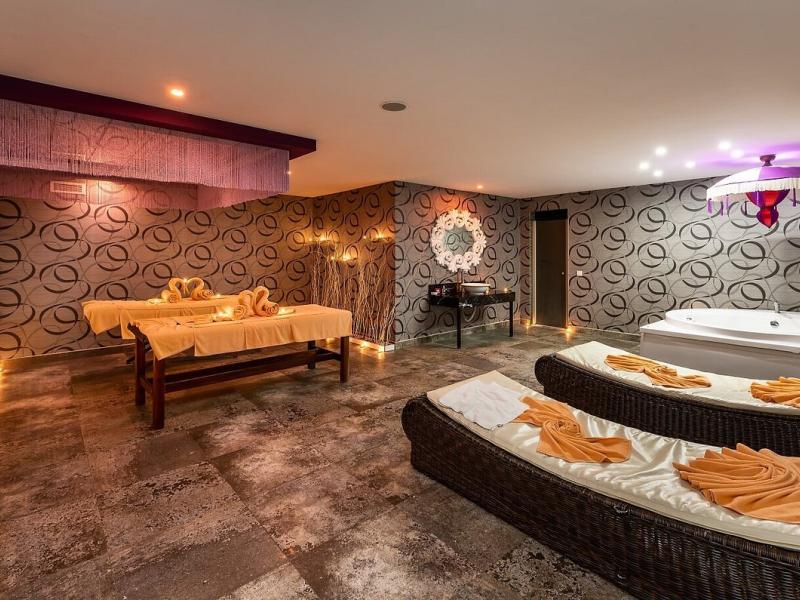 Vikingen Infinity Resort & Spa