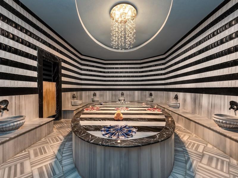 Vikingen Infinity Resort & Spa