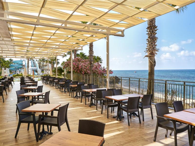 Vikingen Infinity Resort & Spa