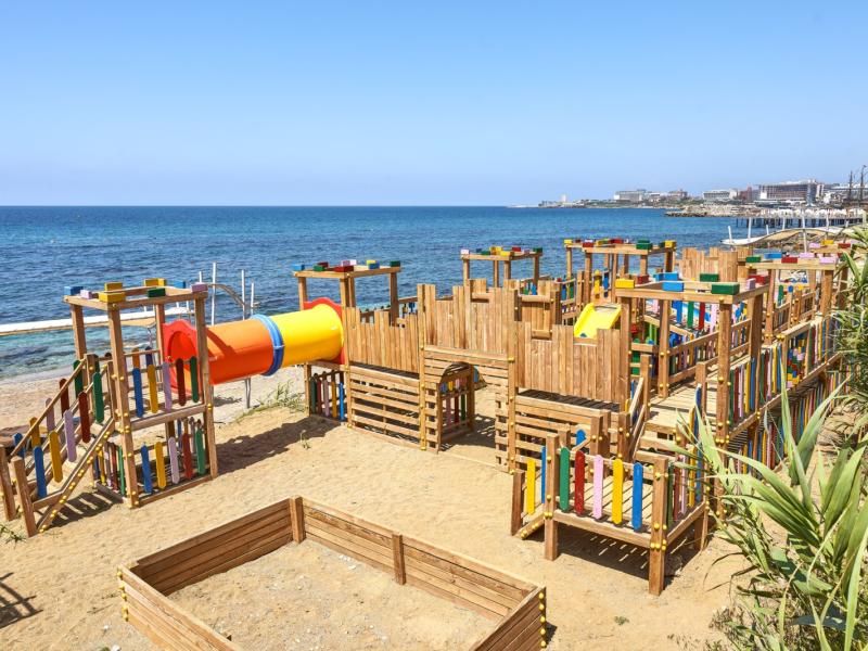 Vikingen Infinity Resort & Spa