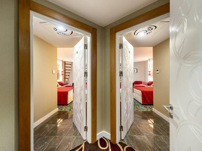 Vikingen Infinity Resort & Spa