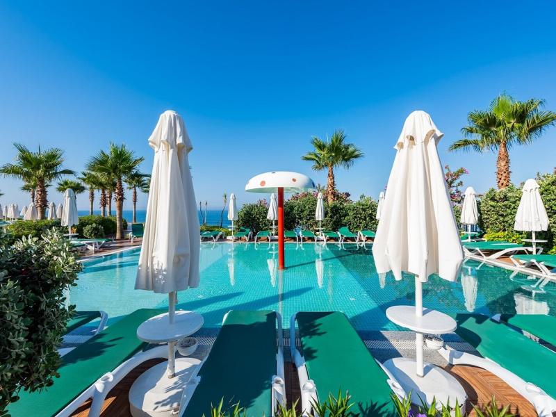 Vikingen Infinity Resort & Spa