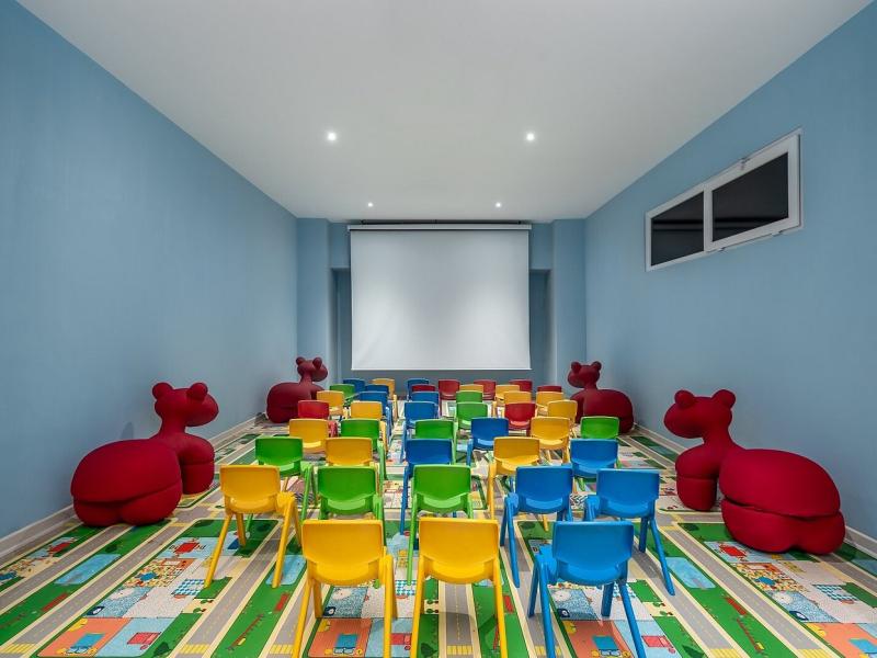 Vikingen Infinity Resort & Spa