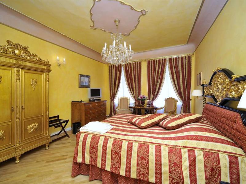 Alchymist Nosticova Palace