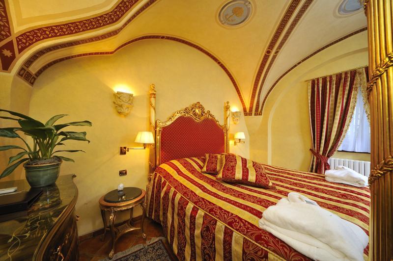Alchymist Nosticova Palace