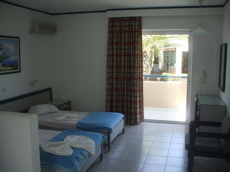 Aslanis Village Hotel