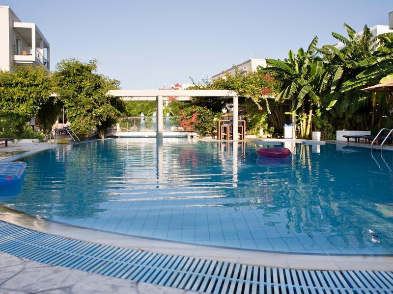 Peridis Family Resort