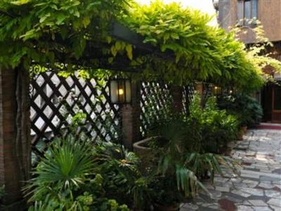 Gabrielli Sandwirth Hotel