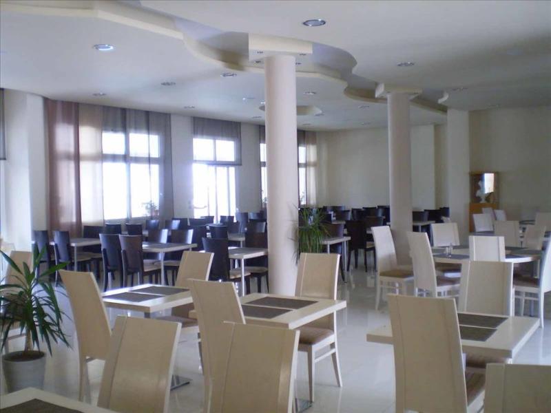Rachoni Bay Hotel