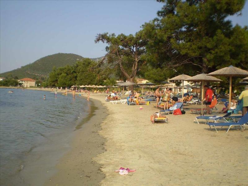 Rachoni Bay Hotel