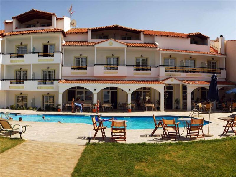 Rachoni Bay Hotel
