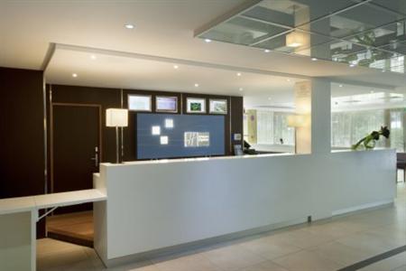 Holiday Inn Express Paris Canal De La Villette