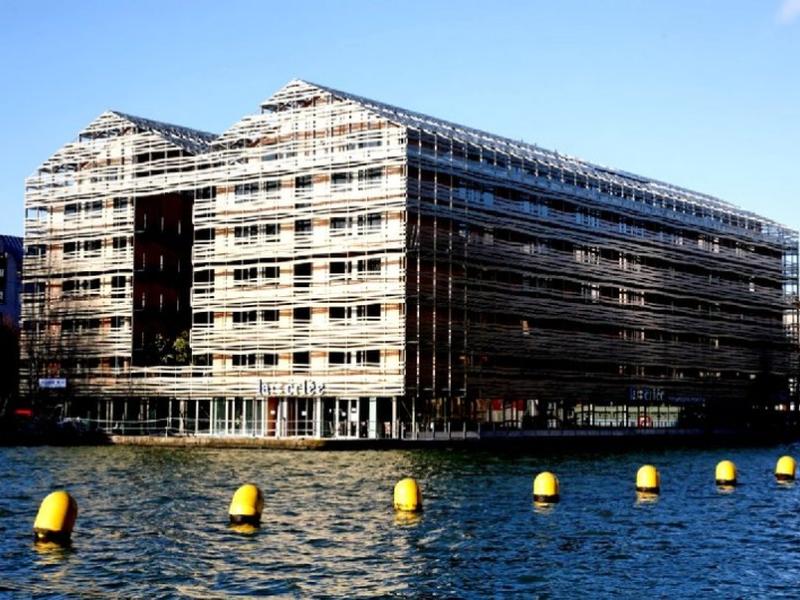 Holiday Inn Express Paris Canal De La Villette