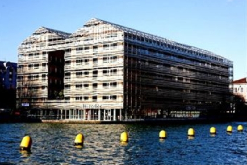 Holiday Inn Express Paris Canal De La Villette