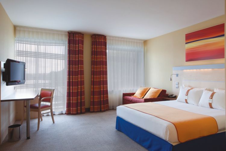 Holiday Inn Express Paris Canal De La Villette