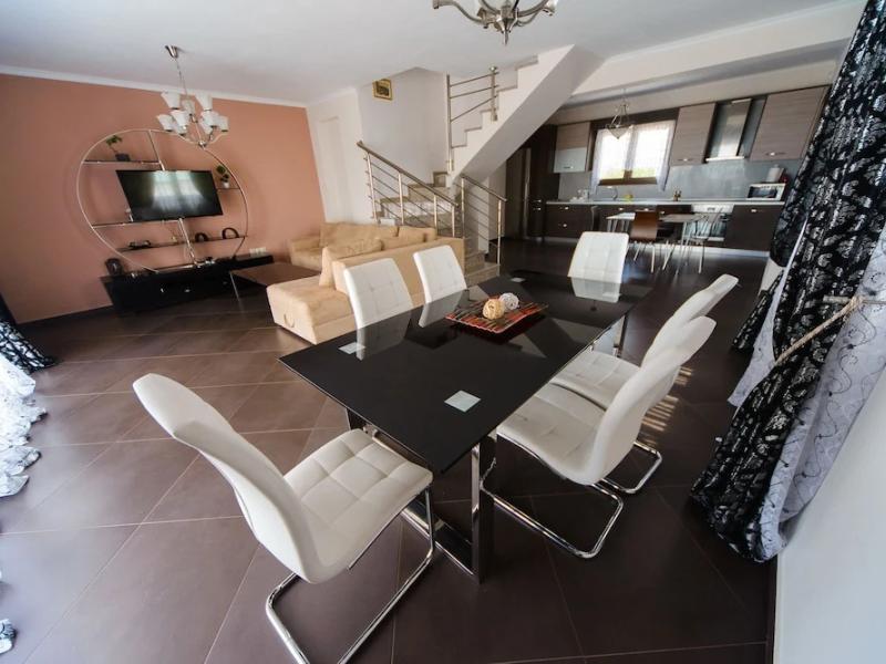 Cleopatra Studios Hanioti