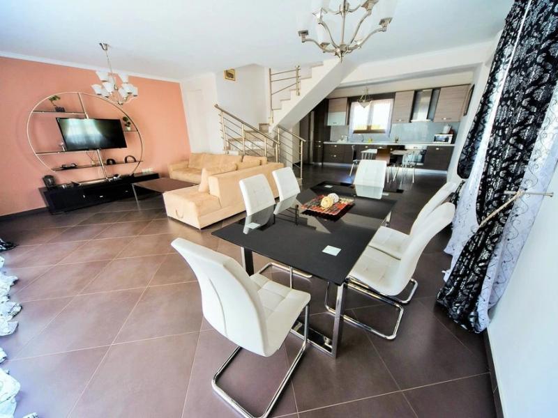 Cleopatra Studios Hanioti