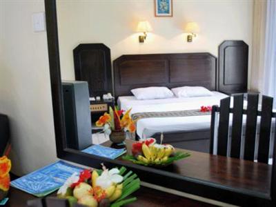 Graha Beach Sengigi Hotel