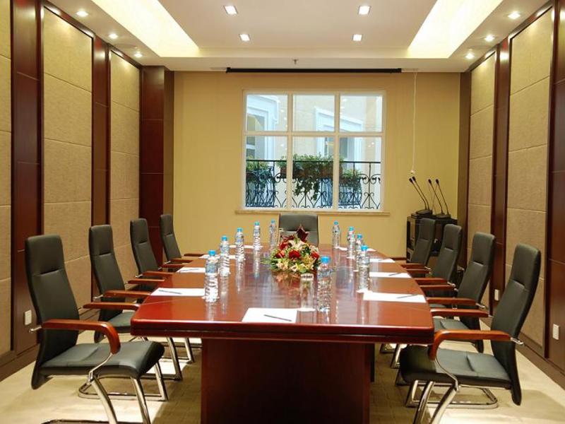 Oriental Bund Hotel Shanghai