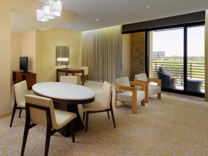 VOGO Abu Dhabi Golf Resort & Spa