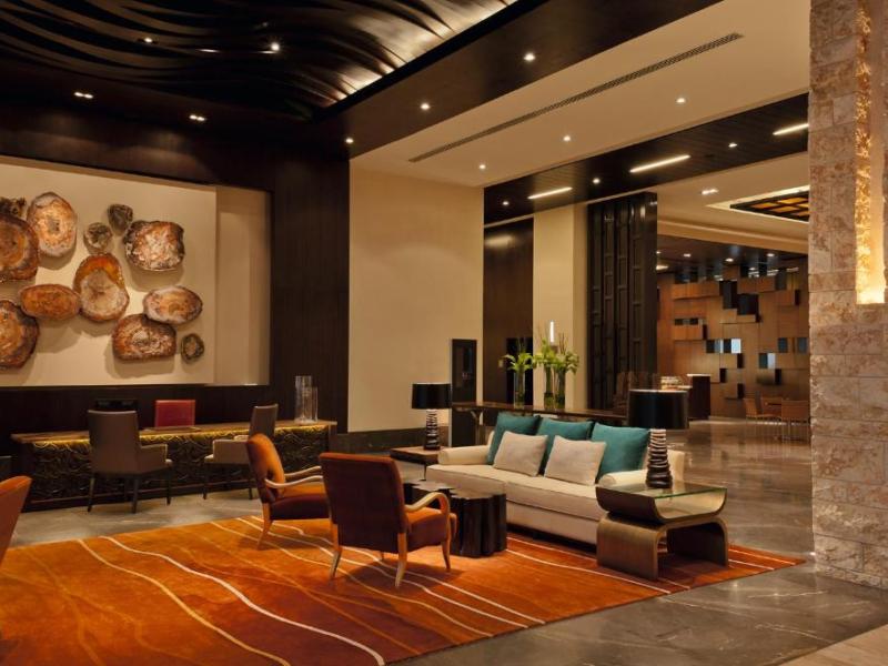 VOGO Abu Dhabi Golf Resort & Spa