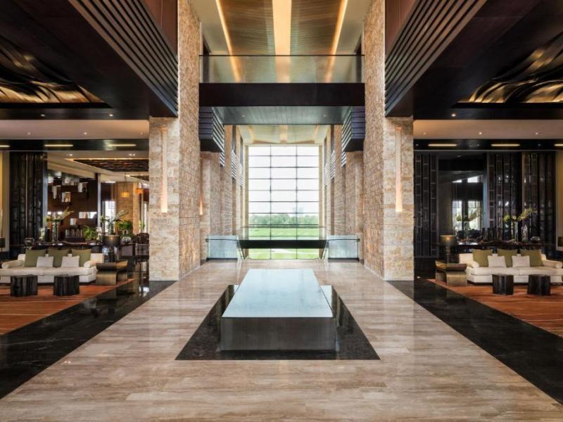 VOGO Abu Dhabi Golf Resort & Spa