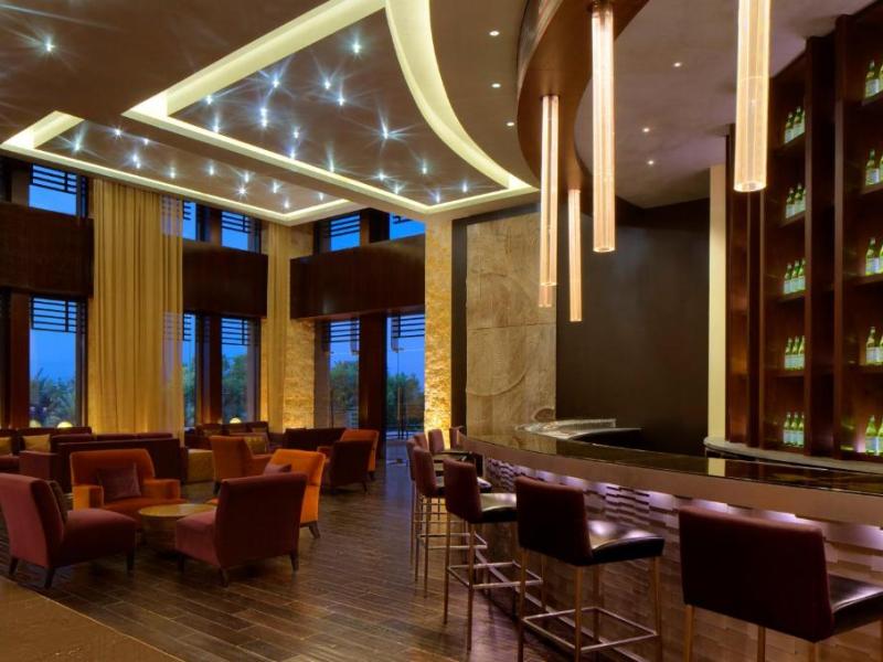 VOGO Abu Dhabi Golf Resort & Spa