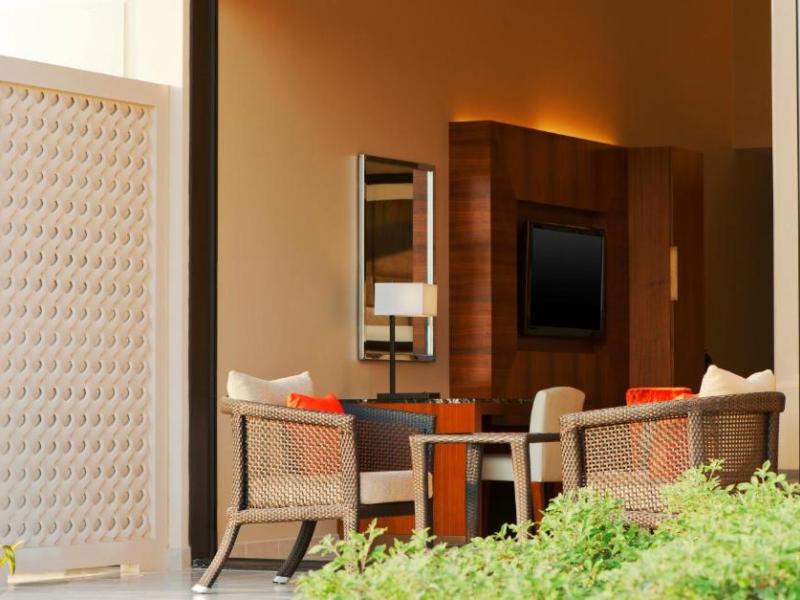 VOGO Abu Dhabi Golf Resort & Spa