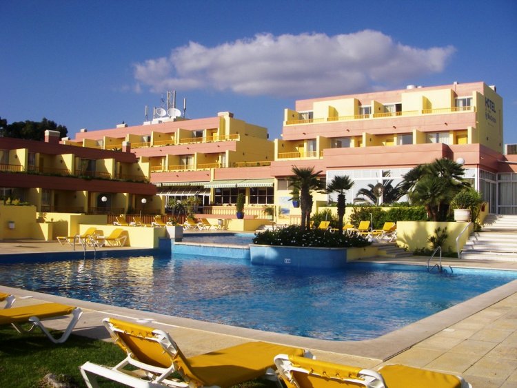 Baia Cristal Beach & Spa Resort