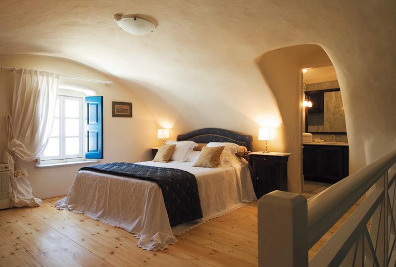 Canaves Oia Hotel
