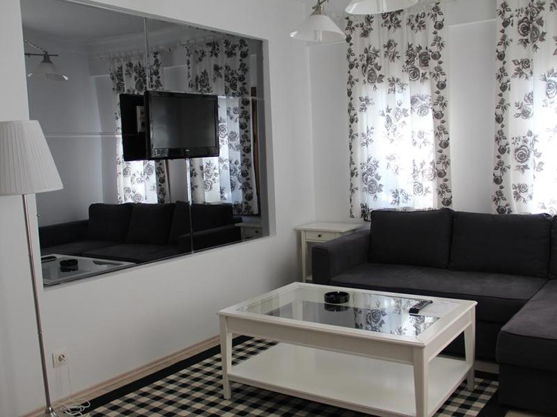 Club Cherry Hotel Family Suites