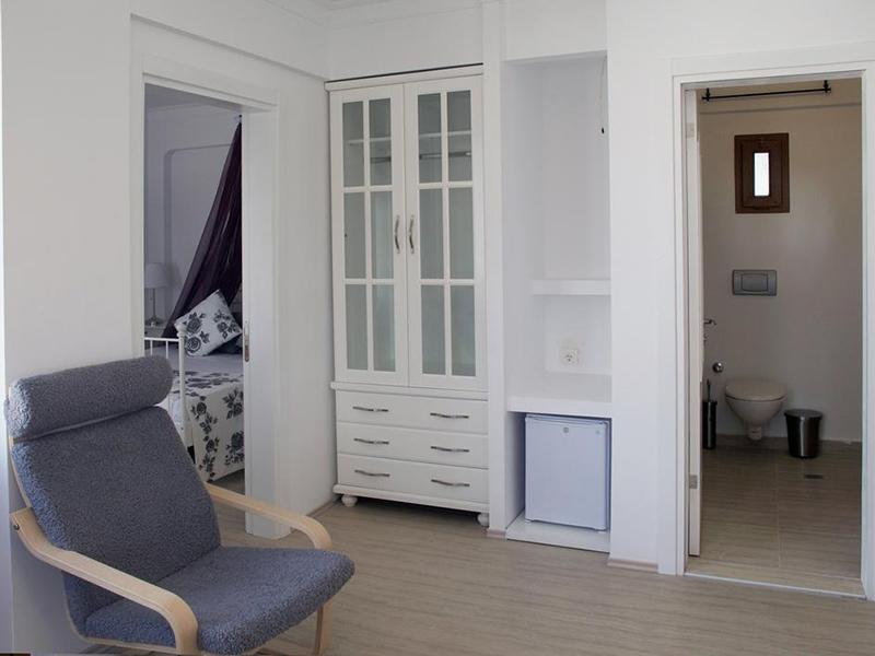 Club Cherry Hotel Family Suites