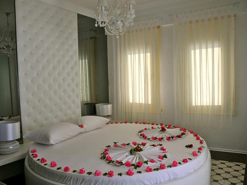 Club Cherry Hotel Family Suites