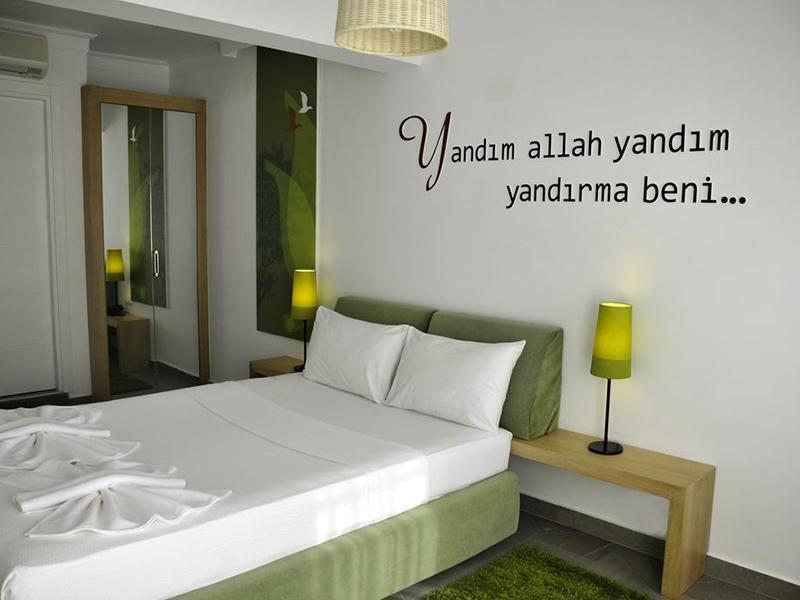 Club Cherry Hotel Family Suites